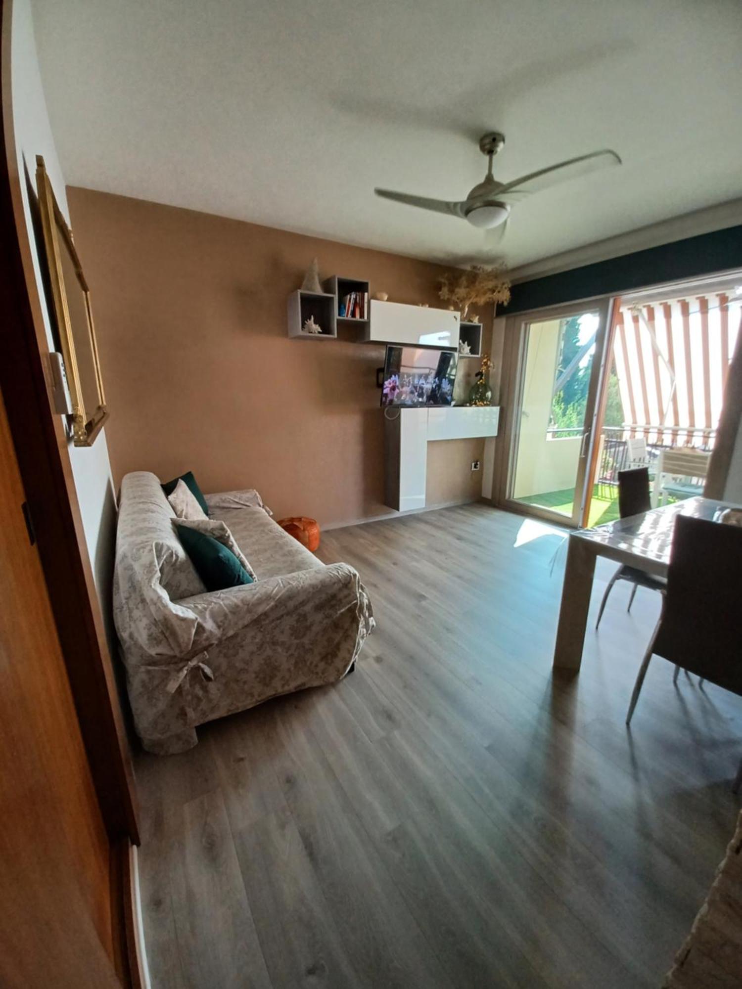 Paradise Apartment Torri Del Benaco Ngoại thất bức ảnh